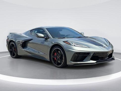 Used 2023 Chevrolet Corvette Stingray Premium Cpe w/ Z51 Performance Package RWD image 1