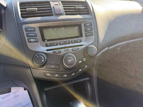 Used 2006 Honda Accord VP image 13