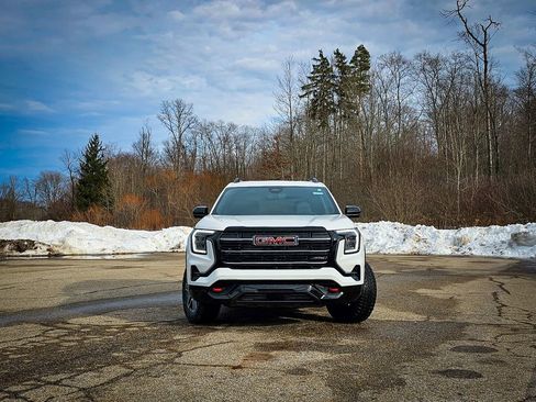New 2026 GMC Terrain AT4 w/ Convenience Package III AWD/4WD image 9