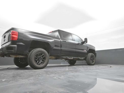 Used 2016 Chevrolet Silverado 2500 LT w/ Midnight Edition AWD/4WD image 34