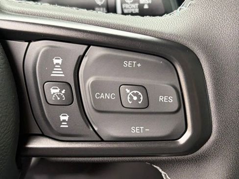 New 2026 Jeep Gladiator Rubicon AWD/4WD image 17
