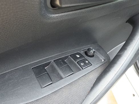Used 2024 Toyota Corolla LE FWD image 13