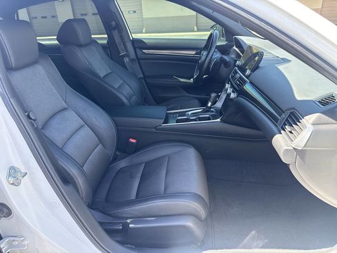 Used 2020 Honda Accord Sport image 19