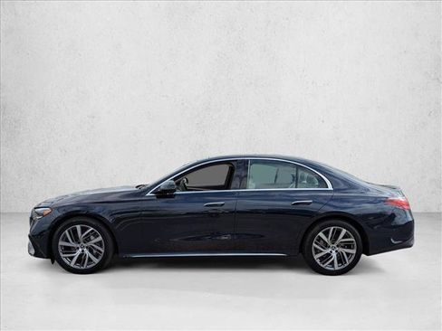 Used 2026 Mercedes-Benz E 350 Sedan image 4