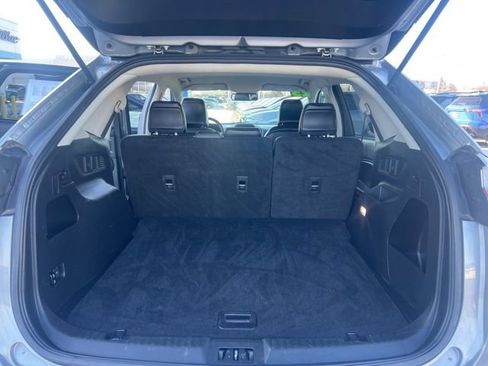 Used 2023 Ford Edge SEL image 19