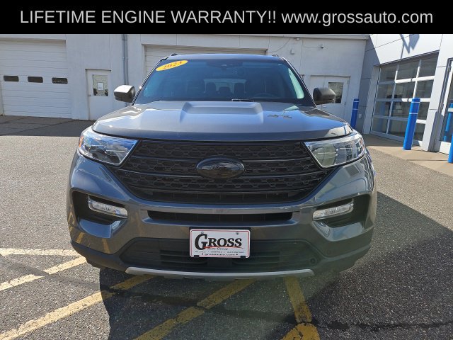 Used 2023 Ford Explorer XLT w/ Equipment Group 202A AWD/4WD image 3