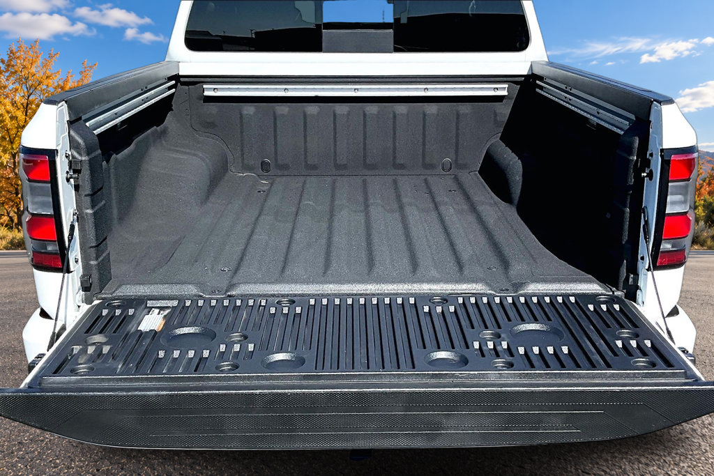 Certified 2023 Nissan Frontier Pro-X w/ Pro Convenience Package RWD image 7