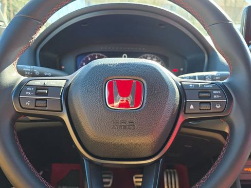 Used 2025 Honda Civic Type R image 26