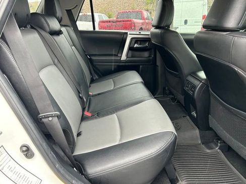 Used 2022 Toyota 4Runner SR5 Premium AWD/4WD image 14