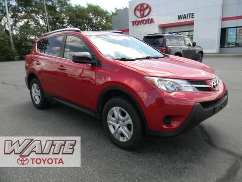 Used 2014 Toyota RAV4 LE AWD/4WD image 1