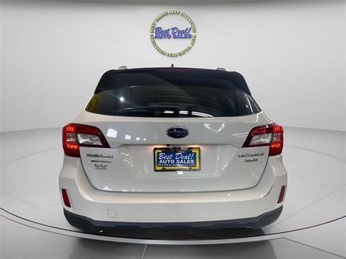 Used 2016 Subaru Outback 3.6R Limited AWD/4WD image 4