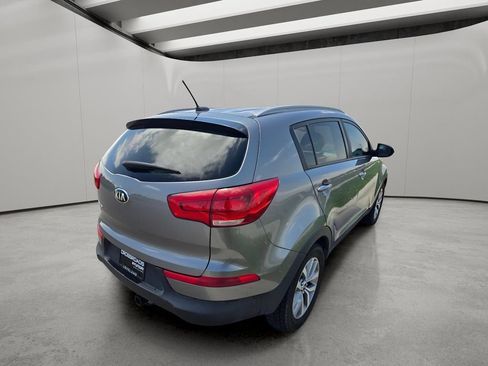 Used 2016 Kia Sportage LX w/ Option Group 017 AWD/4WD image 5