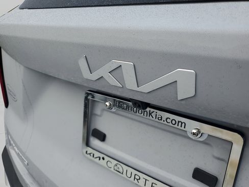 New 2026 Kia Sorento S image 29