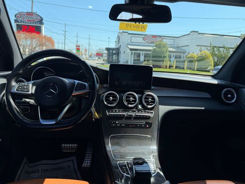 Used 2019 Mercedes-Benz GLC 43 AMG 4MATIC image 19