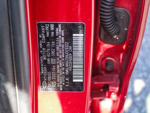 Used 2022 Hyundai Elantra Blue image 40