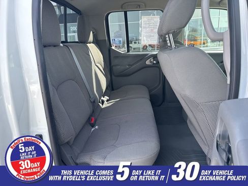 Used 2017 Nissan Frontier SV image 28