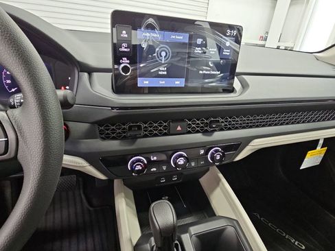 New 2026 Honda Accord LX image 12