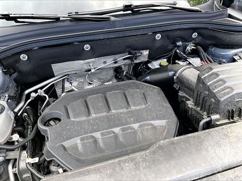 Used 2025 Volkswagen Atlas SE AWD/4WD image 34