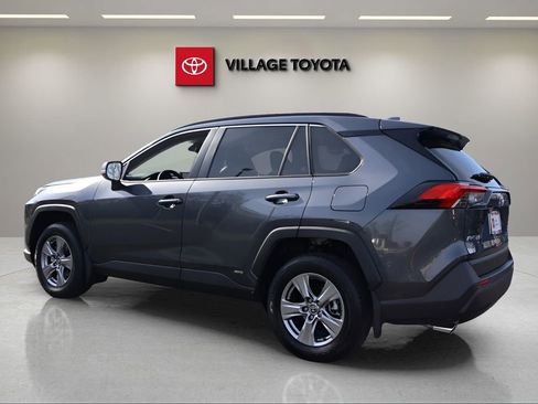 Certified 2025 Toyota RAV4 XLE w/ Convenience Package image 3