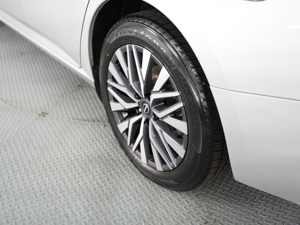 Used 2023 Nissan Altima 2.5 SV w/ SV Premium Package FWD image 55