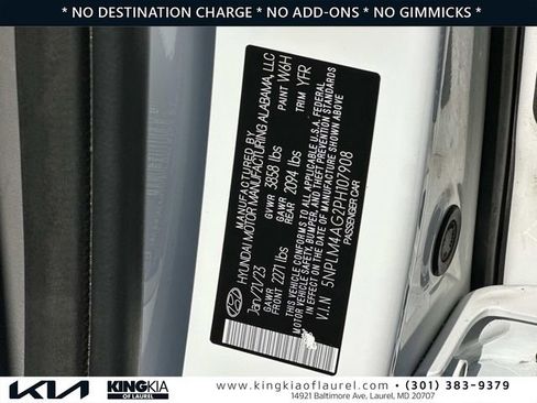 Used 2023 Hyundai Elantra SEL image 31