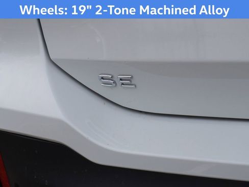 New 2026 Volkswagen Tiguan SE AWD/4WD image 10