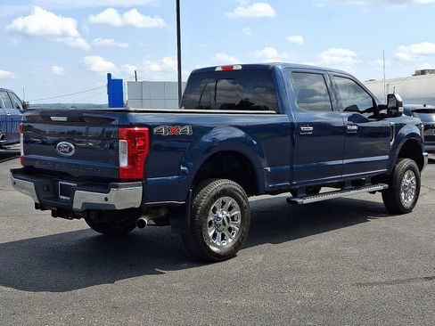 Used 2018 Ford F250 XLT w/ XLT Premium Package AWD/4WD image 6