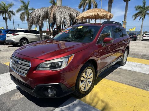 Used 2017 Subaru Outback 2.5i Premium image 1