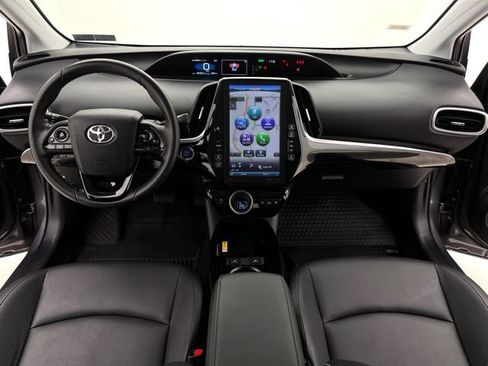 Used 2022 Toyota Prius Prime XLE FWD image 21