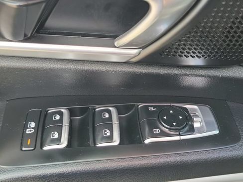 Used 2023 Kia Telluride S w/ S Sunroof Package FWD image 21