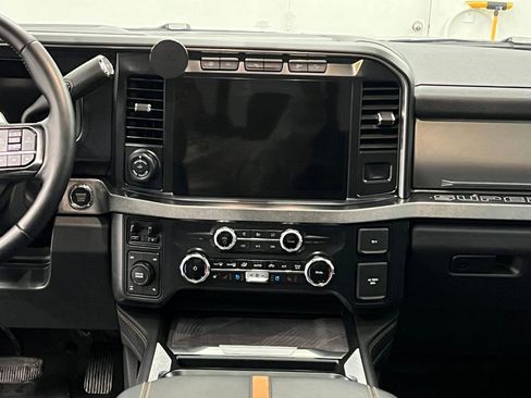 Used 2024 Ford F350 Platinum image 22