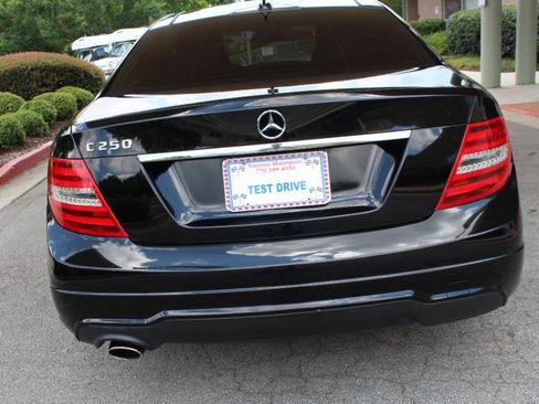 Used 2012 Mercedes-Benz C 250 Coupe image 13
