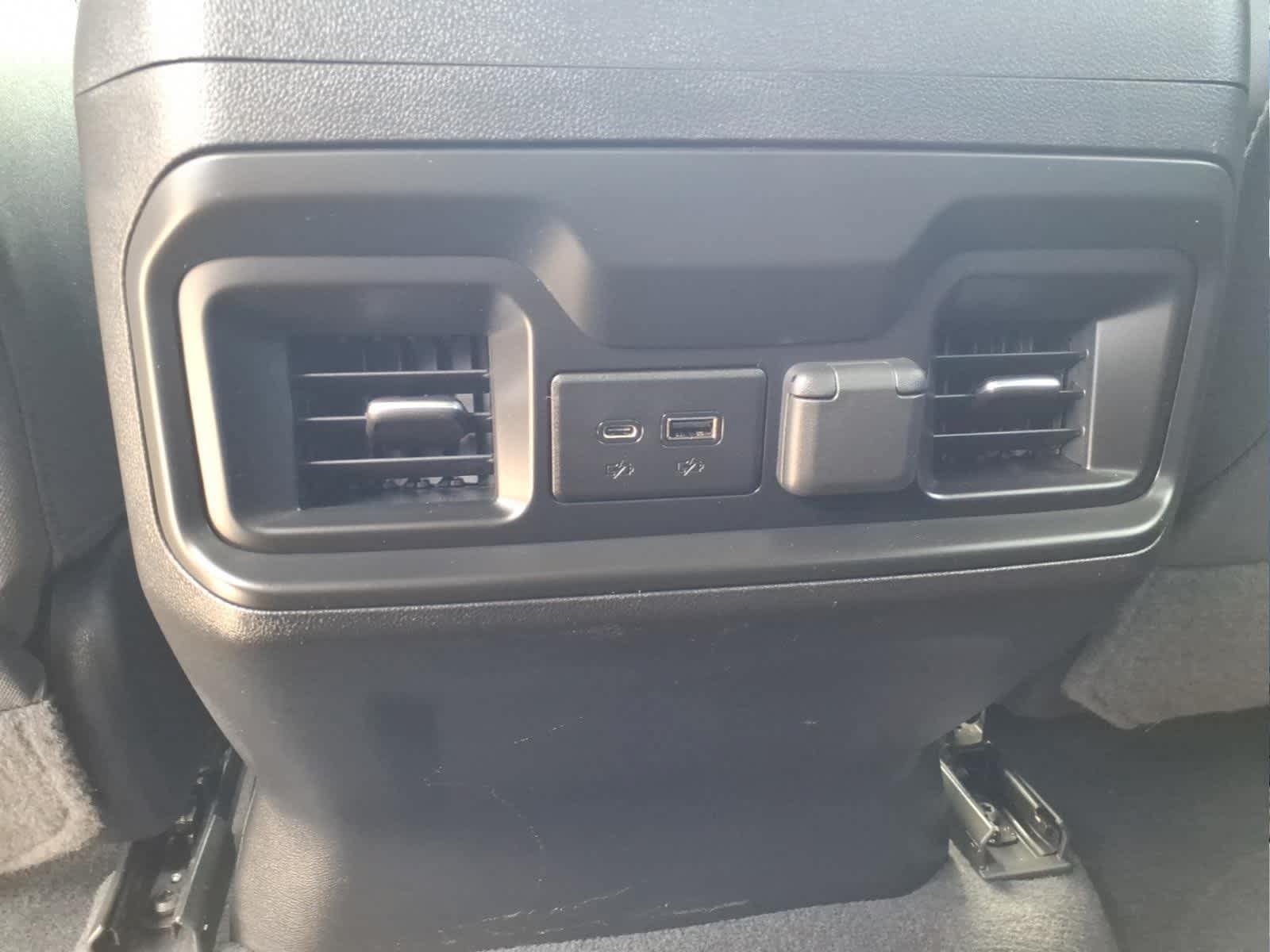 Used 2022 Chevrolet Silverado 1500 RST AWD/4WD image 14
