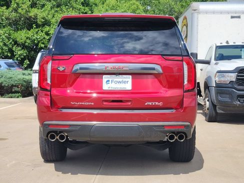 Used 2024 GMC Yukon AT4 w/ Technology Package AWD/4WD image 6
