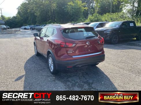 Used 2019 Nissan Rogue Sport SV w/ Technology Package FWD image 7