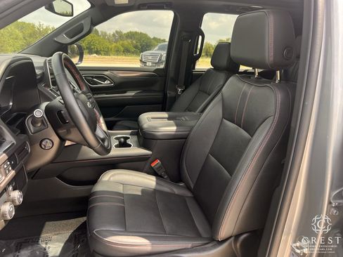 Used 2024 Chevrolet Tahoe RST w/ Luxury Package RWD image 24
