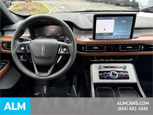 Used 2023 Lincoln Aviator Reserve w/ Equipment Group 201A image 31