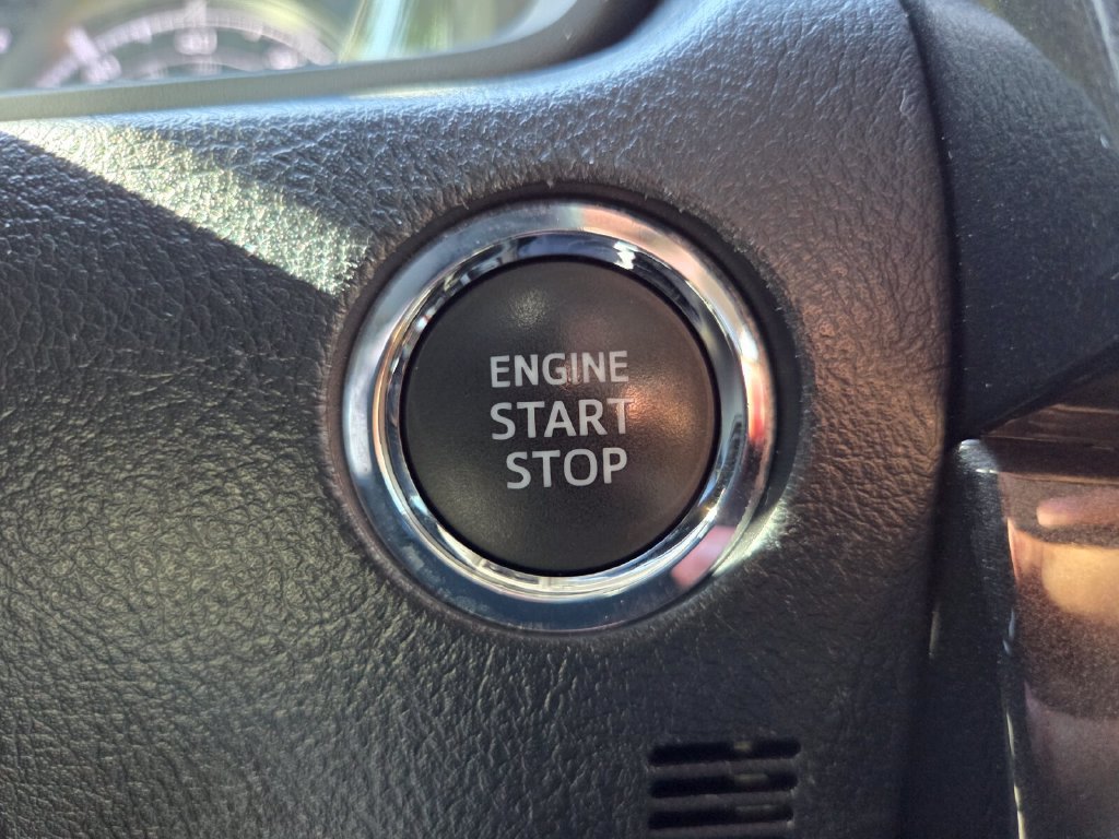 Used 2024 Toyota 4Runner TRD Off-Road AWD/4WD image 29