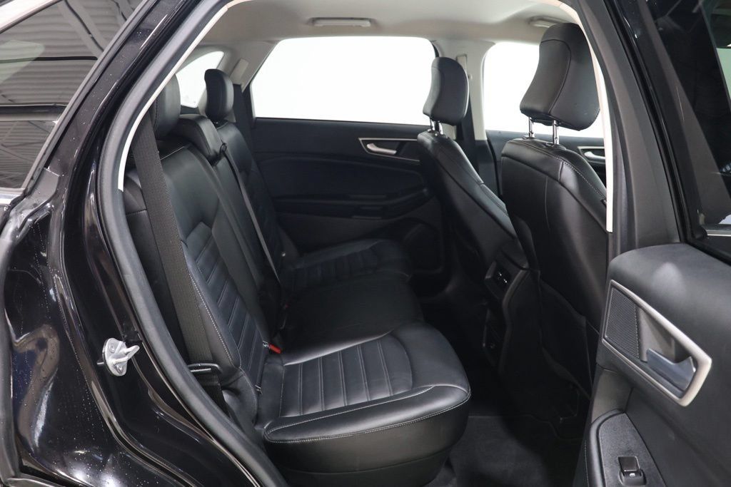 Used 2022 Ford Edge SEL AWD/4WD image 32