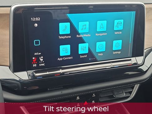 Used 2024 Volkswagen Atlas SE image 19