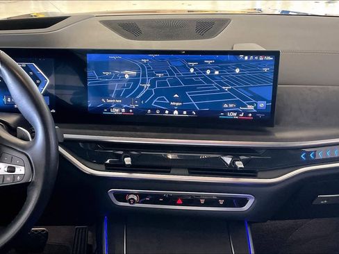 Used 2025 BMW X5 xDrive40i image 6