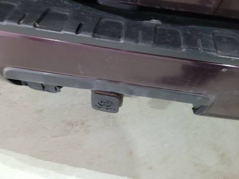 Used 2015 Toyota Sequoia SR5 image 39