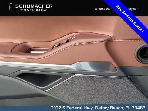New 2026 Lincoln Navigator Reserve AWD/4WD image 22