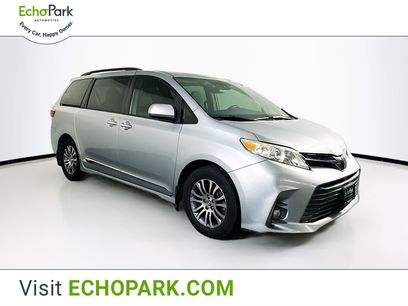 Used 2019 Toyota Sienna XLE