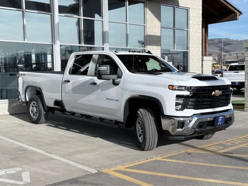 New 2026 Chevrolet Silverado 3500 W/T image 11