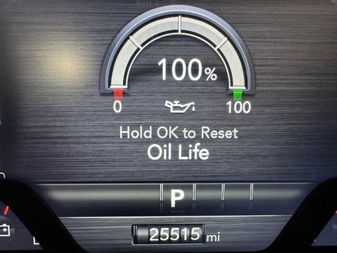 Used 2025 RAM 1500 Laramie image 25