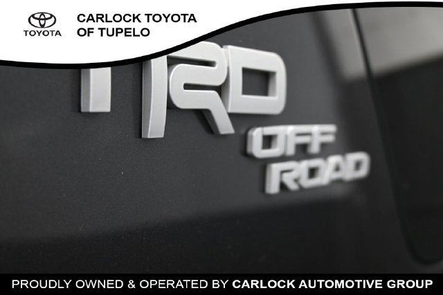Used 2019 Toyota 4Runner TRD Off-Road AWD/4WD image 16