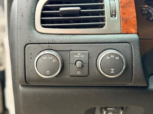 Used 2007 Chevrolet Silverado 2500 LTZ w/ Safety Package image 22