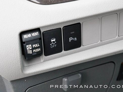 Used 2019 Toyota Sienna XLE w/ XLE Navigation Package image 17