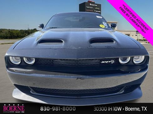 Used 2022 Dodge Challenger SRT Hellcat RWD image 5